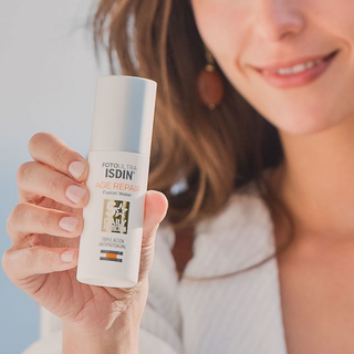 ISDIN Age Repair Water light texture SPF50 - 50ml